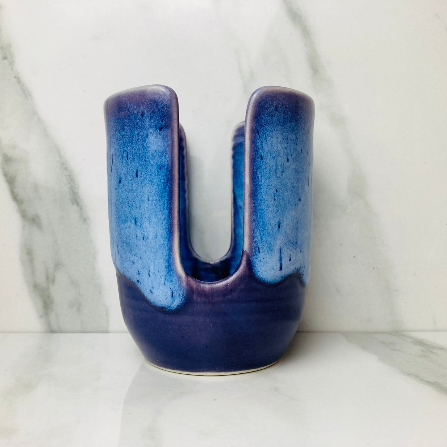 Sponge Holder in Indigo Sapphire